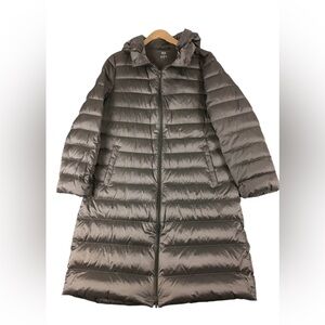 COPY - Uniqlo Ultra Light Long Down Jacket in Metallic Brown XS